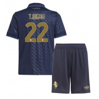 Camiseta Juventus Timothy Weah #22 Tercera Equipación Replica 2024-25 para niños mangas cortas (+ Pantalones cortos)